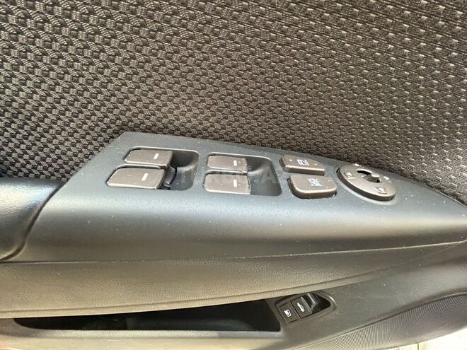 Hyundai Sonata 2009, 179,682 km - 2.4 л - Salyan