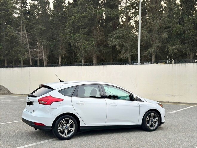 Ford Focus 2015, 211,420 km - 1.6 l - Sumqayıt
