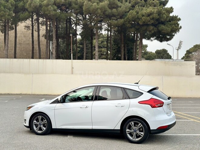 Ford Focus 2015, 211,420 km - 1.6 l - Sumqayıt