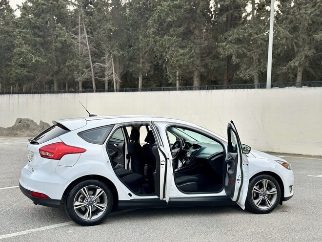 Ford Focus 2015, 211,420 km - 1.6 l - Sumqayıt