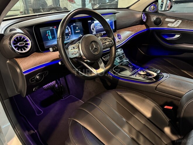 Mercedes E 200 d 2016, 180,400 km - 2.0 л - Bakı