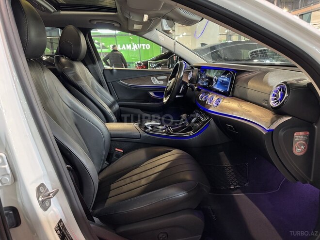 Mercedes E 200 d 2016, 180,400 km - 2.0 л - Bakı