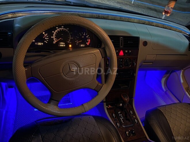 Mercedes C 230 1999, 330,890 km - 2.3 l - İmişli