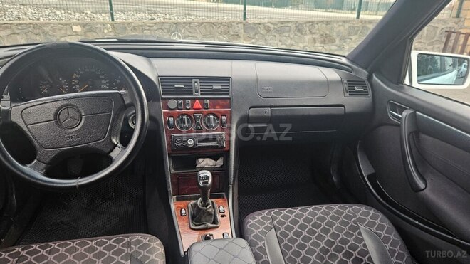 Mercedes C 220 d 1999, 375,000 km - 2.2 l - Şəki