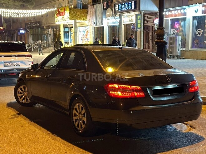 Mercedes E 220 d 2009, 235,000 km - 2.2 l - Bakı
