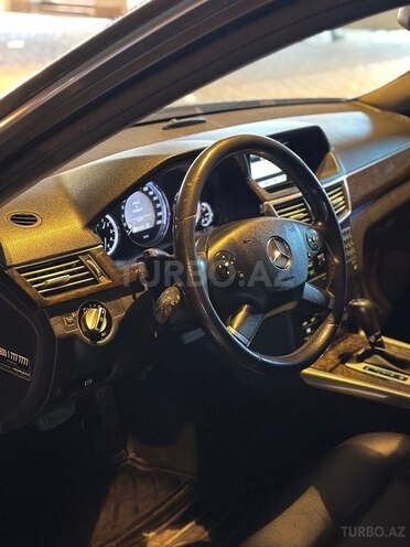 Mercedes E 220 d 2009, 235,000 km - 2.2 l - Bakı
