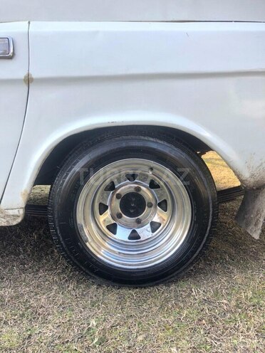 GAZ 24-10 1991, 100,000 km - 2.4 l - Zaqatala