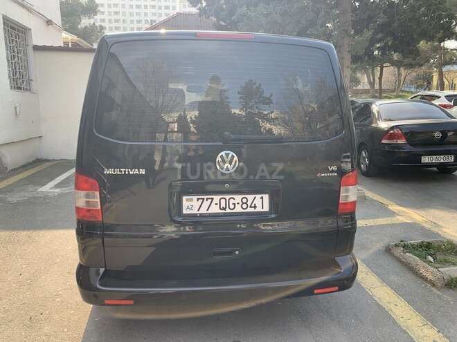 Volkswagen Multivan 2009, 610,410 km - 3.2 л - Bakı