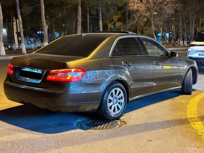 Mercedes E 220 d 2009, 235,000 km - 2.2 l - Bakı