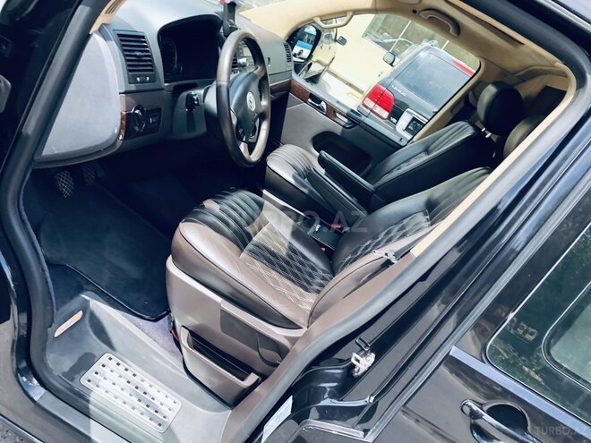 Volkswagen Multivan 2009, 610,410 km - 3.2 л - Bakı