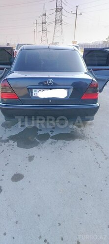 Mercedes C 200 d 1999, 369,000 km - 2.0 l - Bakı