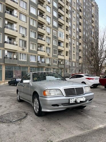 Mercedes C 180 1995, 330,000 km - 1.8 l - Bakı