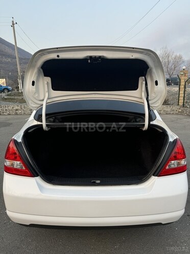 Nissan Tiida 2011, 112,359 km - 1.5 л - Şəki