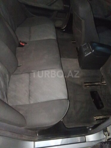 Mercedes E 220 d 2001, 475,575 km - 2.2 l - Bakı