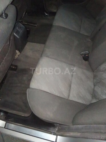 Mercedes E 220 d 2001, 475,575 km - 2.2 l - Bakı