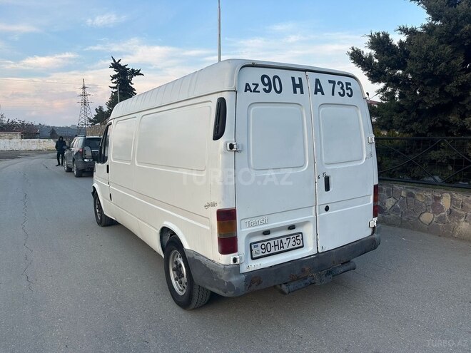 Ford Transit 1998, 558,500 km - 2.5 l - Quba