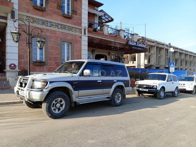 Mitsubishi Pajero 1995, 416,357 km - 2.8 l - Astara