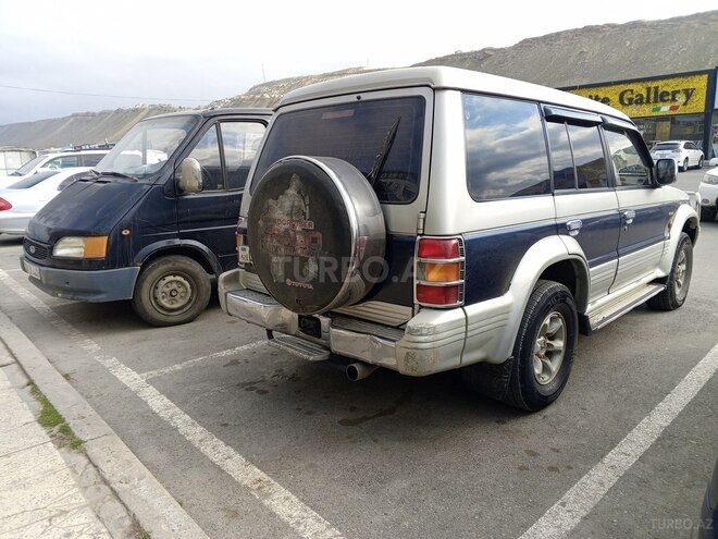 Mitsubishi Pajero 1995, 416,357 km - 2.8 l - Astara