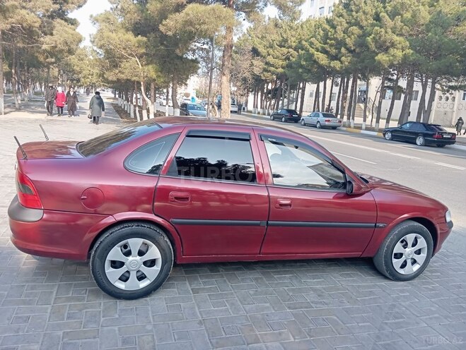 Opel Vectra 1997, 390,000 km - 1.8 l - Sumqayıt
