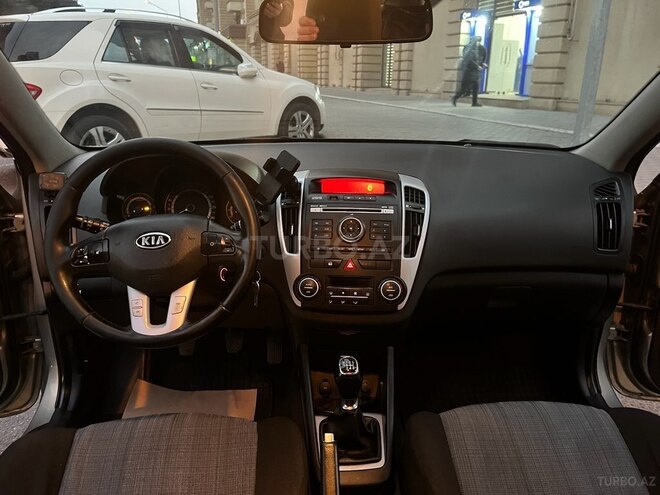 Kia Ceed 2010, 270,000 km - 1.6 l - Bakı