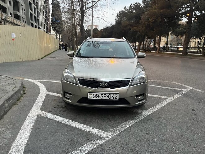 Kia Ceed 2010, 270,000 km - 1.6 l - Bakı