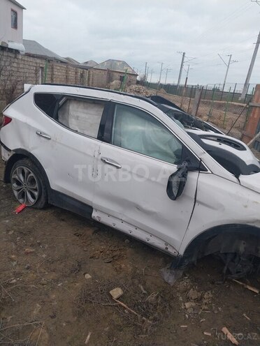Hyundai Santa Fe-3