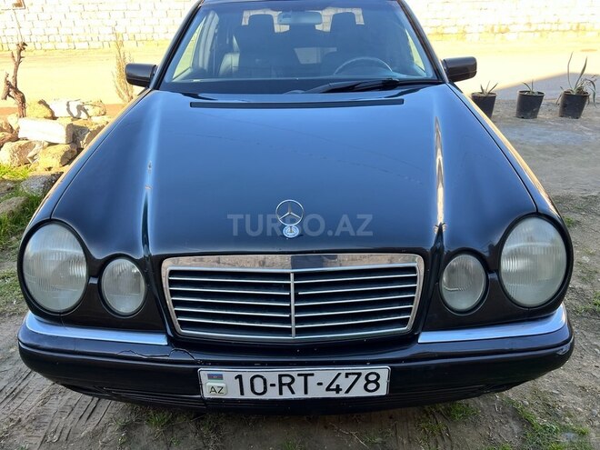 Mercedes E 240 1998, 365,000 km - 2.4 l - Bakı