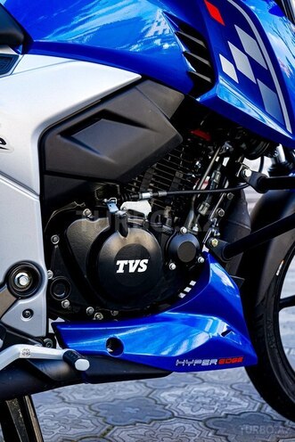 TVS Apache RTR 160 4V-12