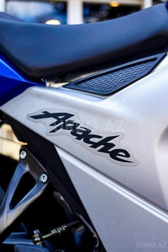TVS Apache RTR 160 4V-20