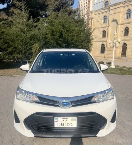 Toyota Corolla Fielder-1