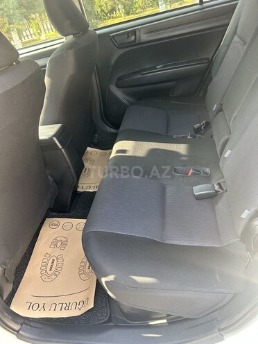 Toyota Corolla Fielder-13