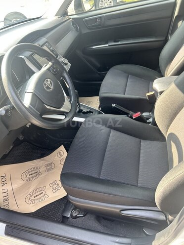 Toyota Corolla Fielder-12