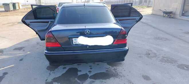 Mercedes C 200 1999, 365,000 km - 2.0 l - Bakı