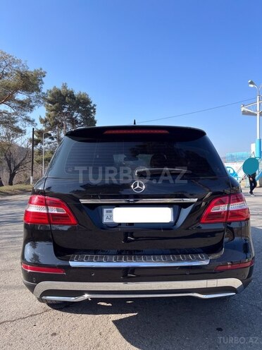 Mercedes ML 300 4MATIC 2014, 168,000 km - 3.5 l - Quba