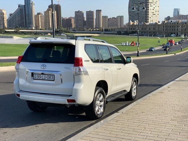 Toyota Land Cruiser Prado 2010, 145,000 km - 2.7 l - Bakı