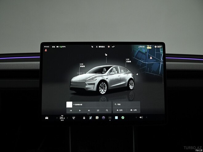 Tesla Model Y-9