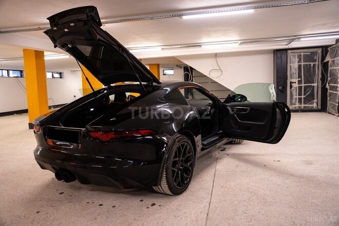 Jaguar F-Type 2018, 32,000 km - 2.0 l - Bakı