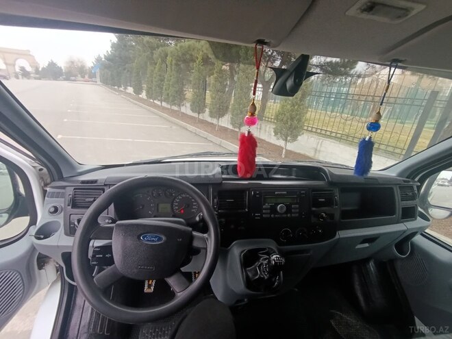 Ford Transit 2006, 280,000 km - 2.4 л - Quba