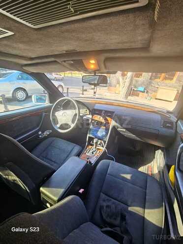 Mercedes C 230 1997, 285,000 km - 2.3 l - Bakı