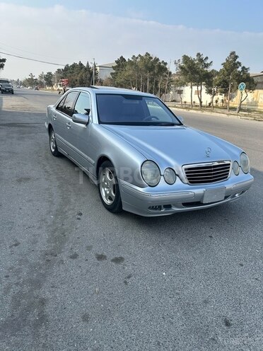 Mercedes E 320 2001, 275,000 km - 3.2 л - Bakı