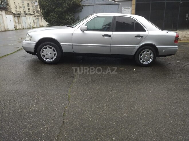 Mercedes C 180 1995, 255,365 km - 1.8 l - Bakı