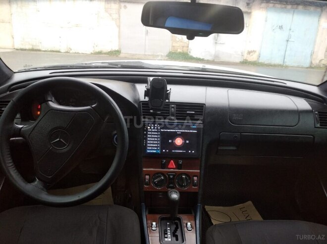 Mercedes C 180 1995, 255,365 km - 1.8 l - Bakı