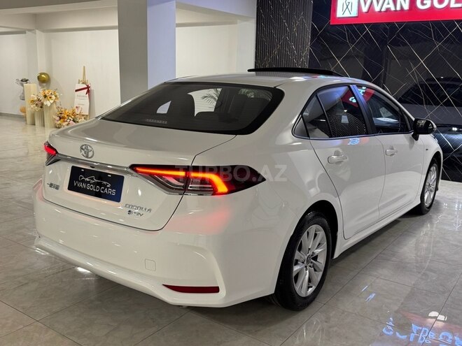 Toyota Corolla-5