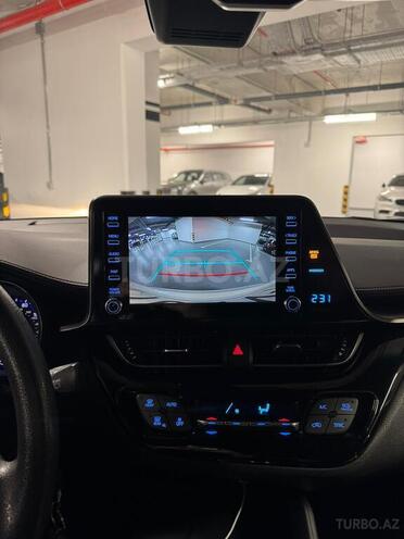 Toyota C-HR 2018, 81,328 km - 2.0 l - Bakı