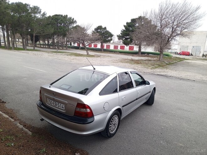 Opel Vectra 1997, 307,126 km - 1.8 л - Sumqayıt