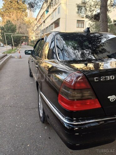 Mercedes C 230 1997, 272,658 km - 2.3 l - Bakı