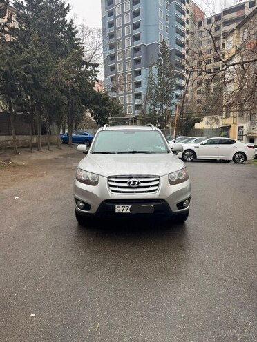 Hyundai Santa Fe-2