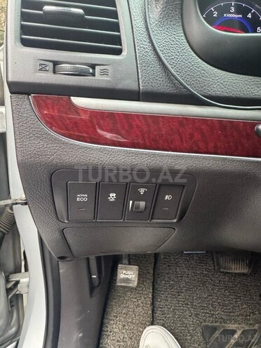 Hyundai Santa Fe-7