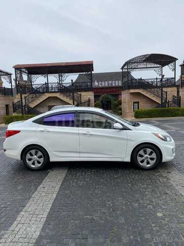 Hyundai Accent 2012, 230,000 km - 1.6 л - Bakı