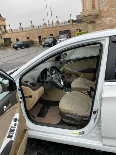 Hyundai Accent 2012, 230,000 km - 1.6 л - Bakı
